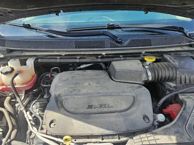 Used 2023 Gray Chrysler LX image 22