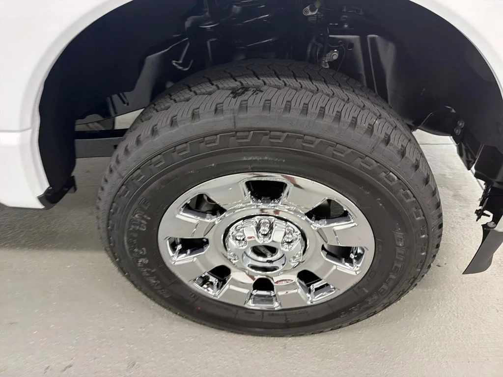 New 2026 White Ford Lariat image 5