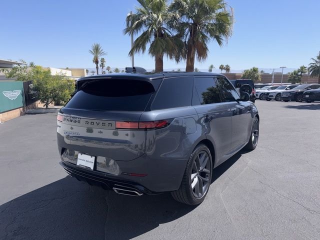 Certified Used 2024 Varesine Blue Metallic Land Rover Dynamic SE image 5