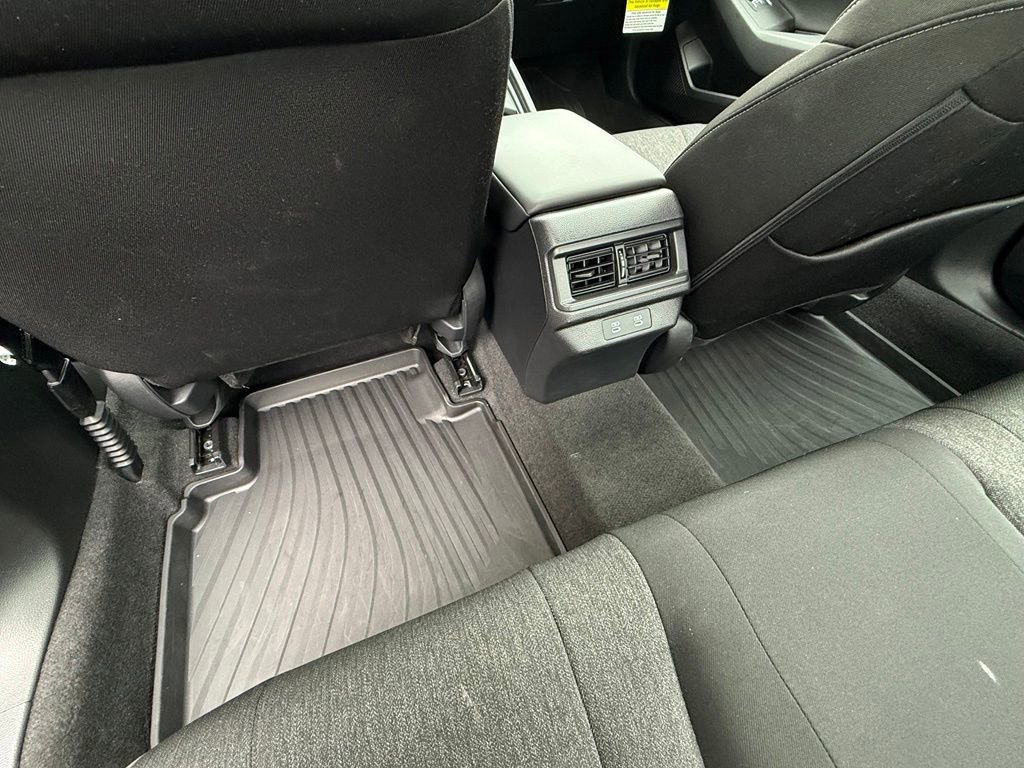 Certified Used 2025 Solar Silver Metallic Honda 1.5T SE image 49