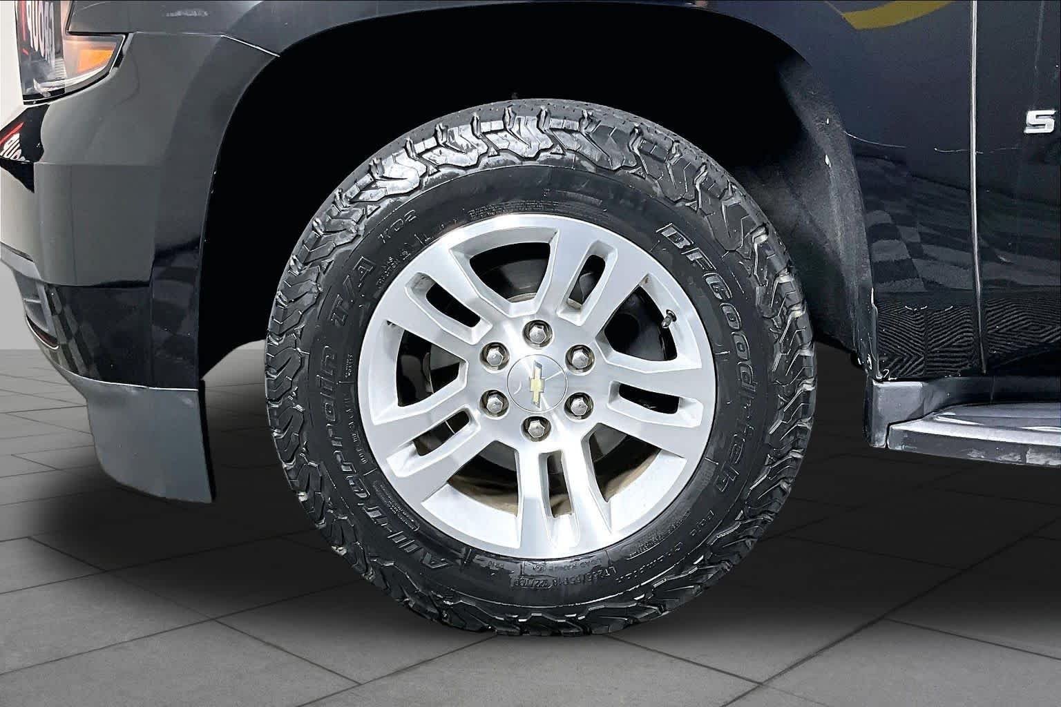Used 2020 Black Chevrolet LT image 10