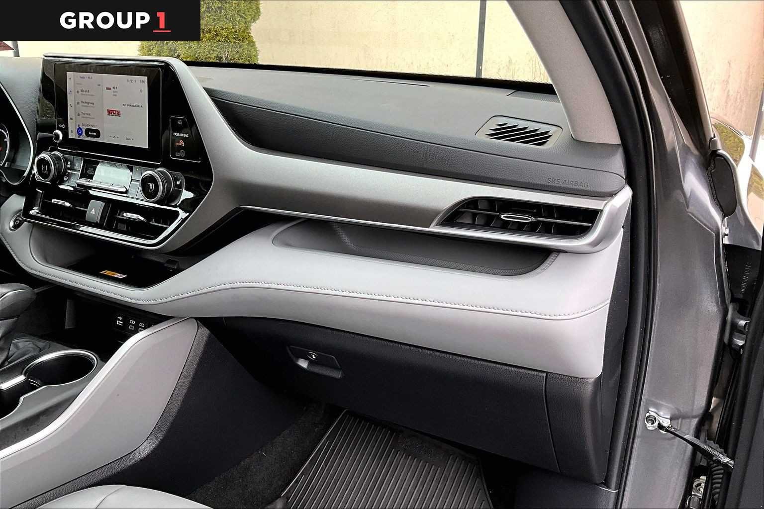 2025 Toyota Highlander XLE - Photo 19