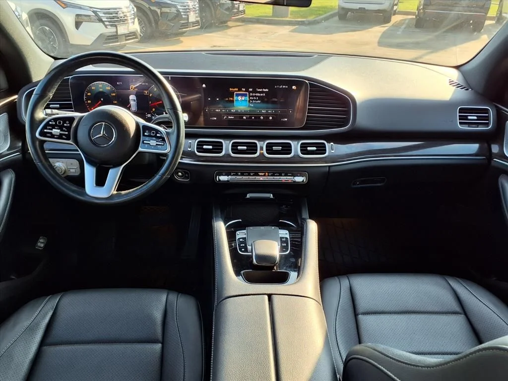 Used 2020 Gray Mercedes-Benz GLE 350 image 3
