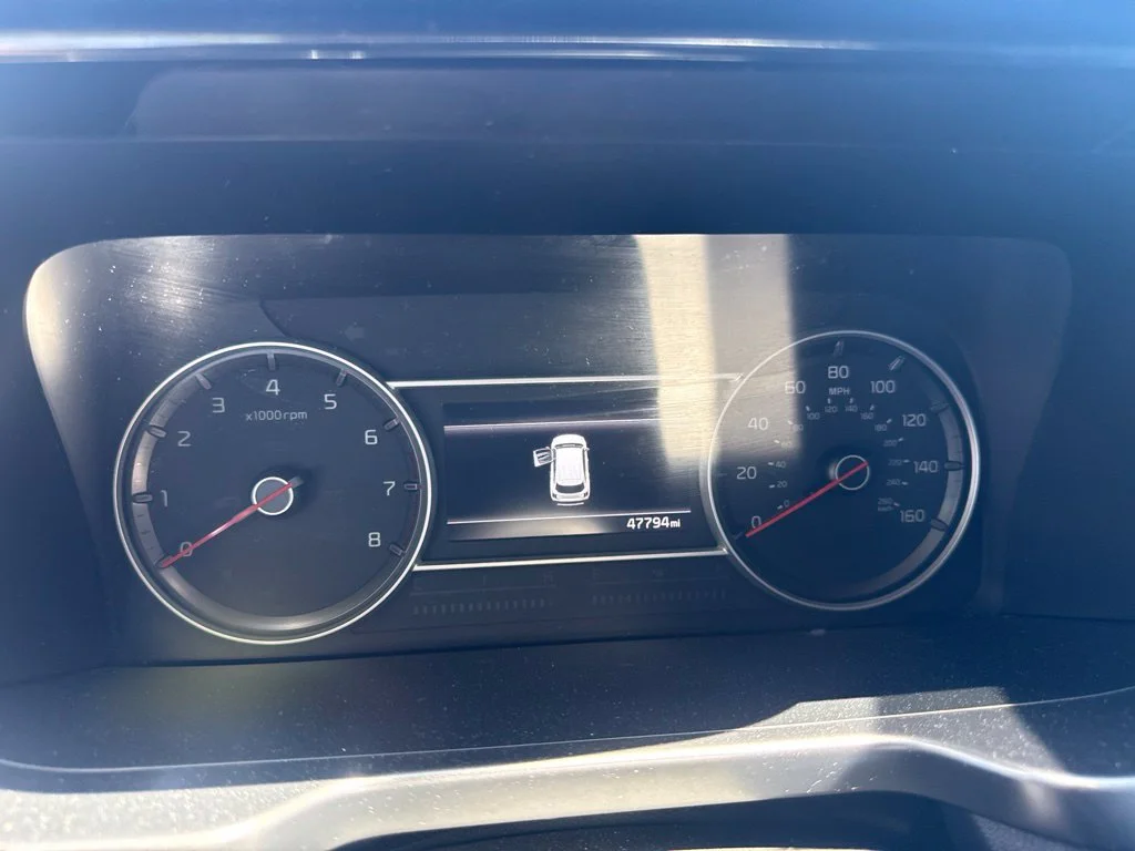 Used 2023 Black Kia LX image 35