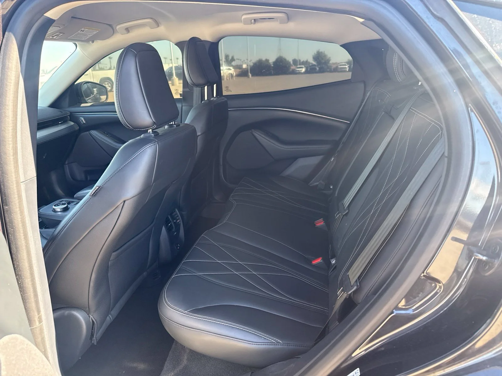 Used 2022 Gray Ford Select image 18
