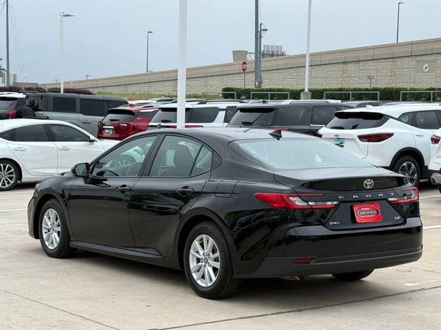 2025 Toyota Camry LE - Photo 8
