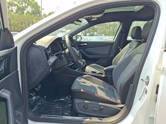 New 2026 White Volkswagen 2.0T Autobahn image 9