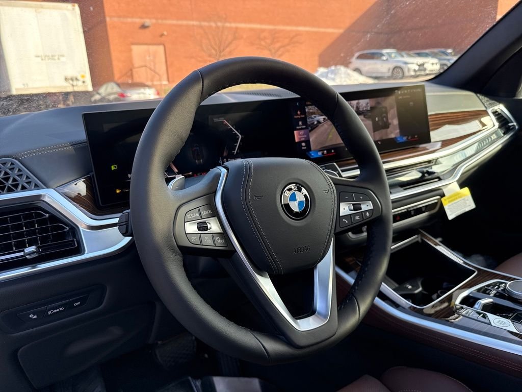 New 2026 Black BMW xDrive40i image 17
