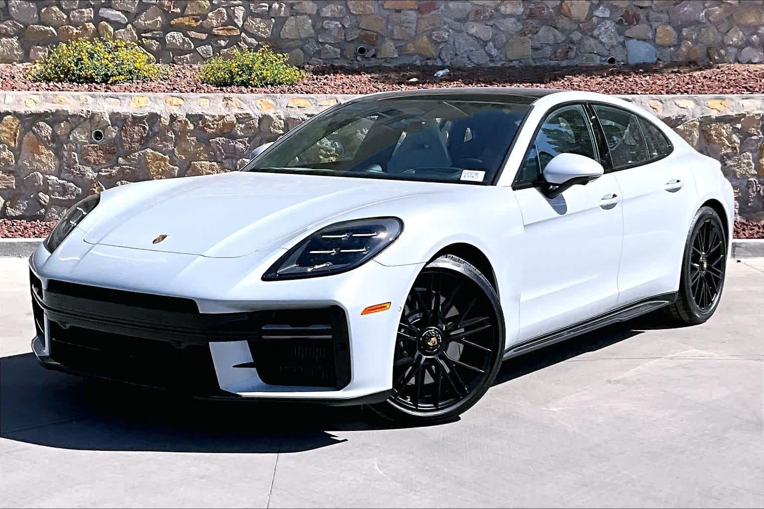 2026 Porsche Panamera GTS