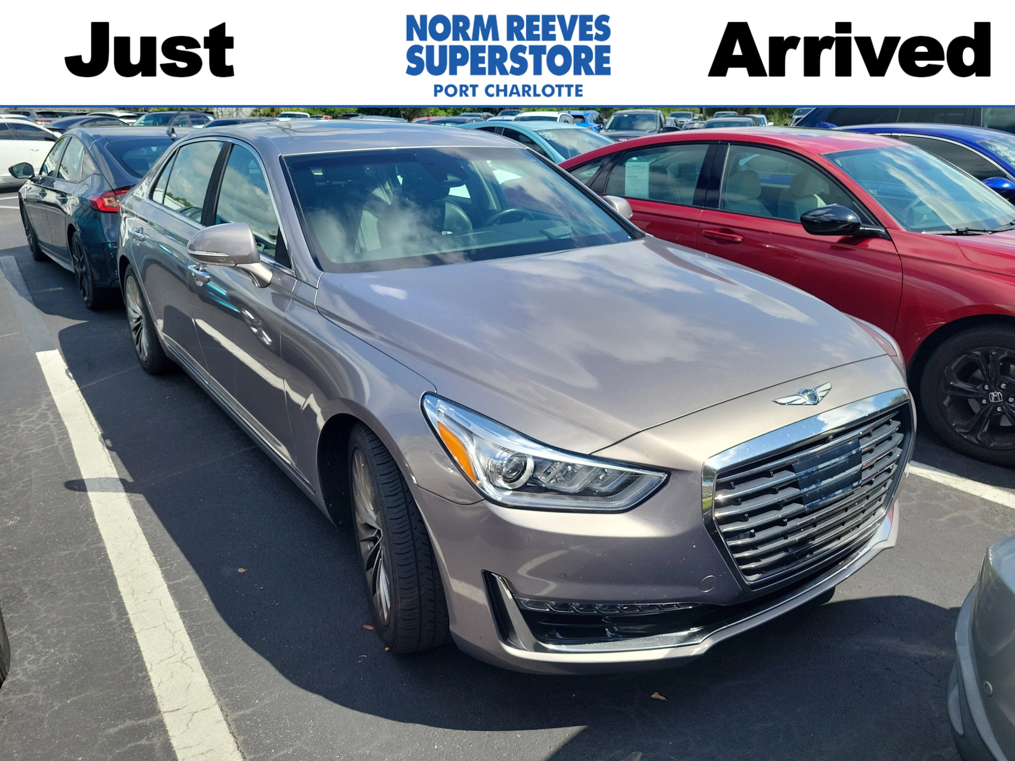 2018 Genesis G90 3.3T Premium's photo