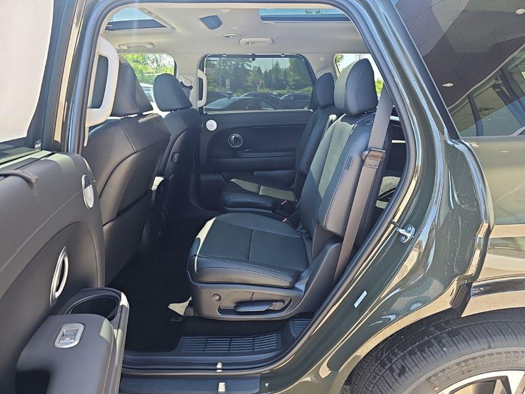 New 2026 Green Hyundai Limited AWD image 30