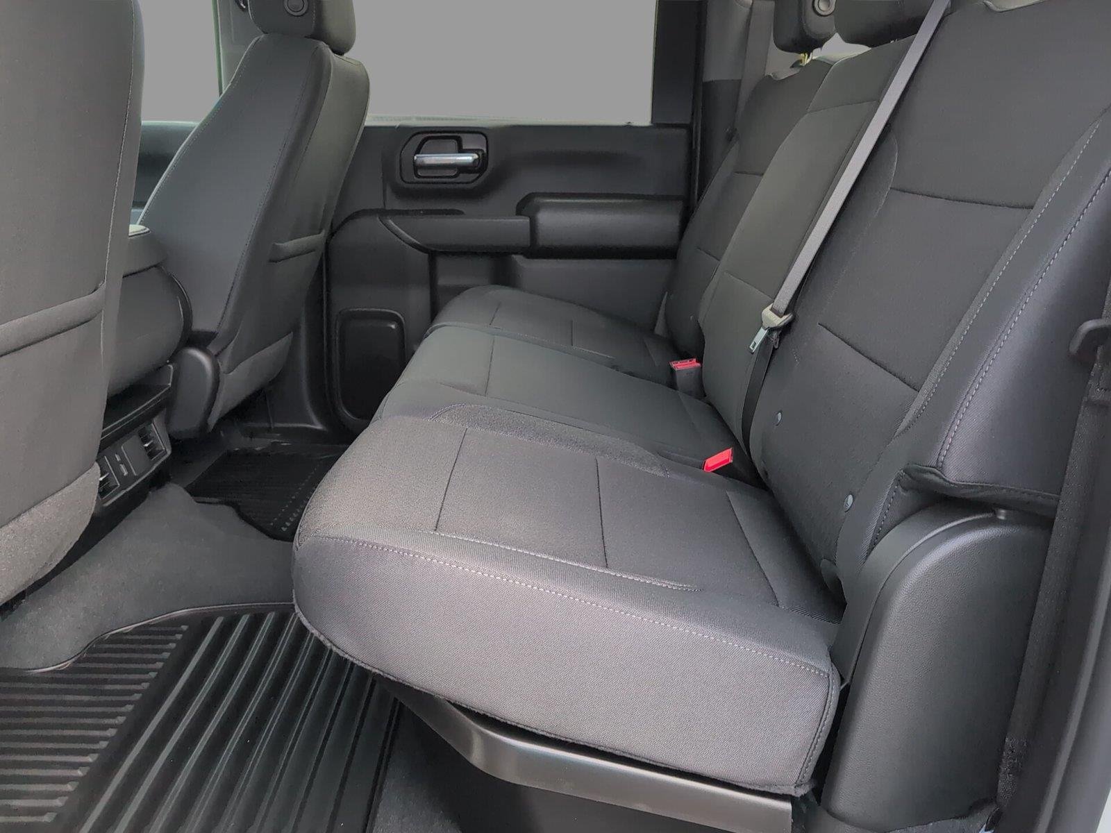 2026 Chevrolet Silverado 2500 HD Custom - Photo 33