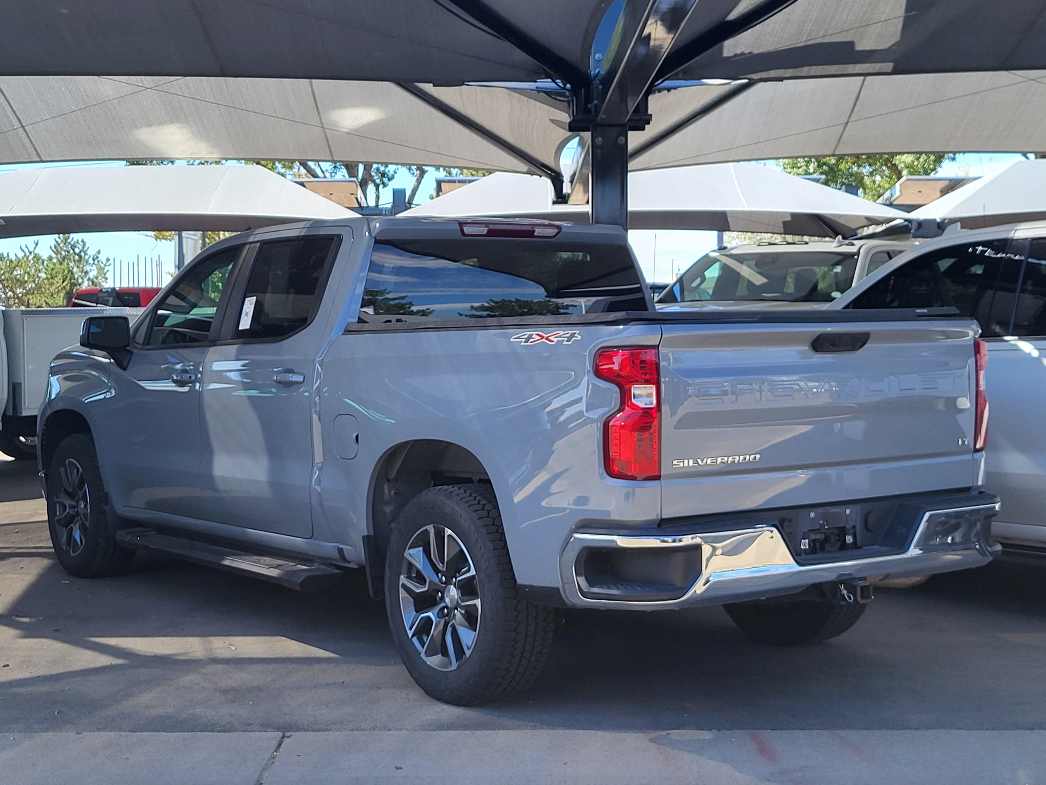 Used 2024 Slate Gray Metallic Chevrolet LT (2FL) image 3