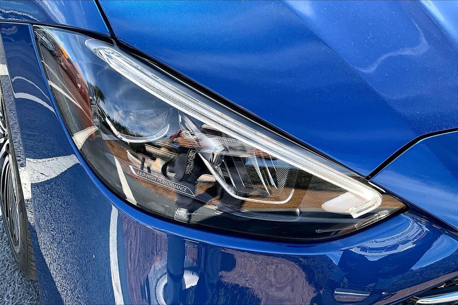 Certified Used 2025 Starling Blue Metallic Mercedes-Benz C 300 image 28