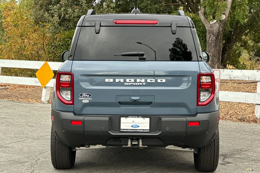 New 2026 Azure Gray Metallic Ford Badlands® image 5