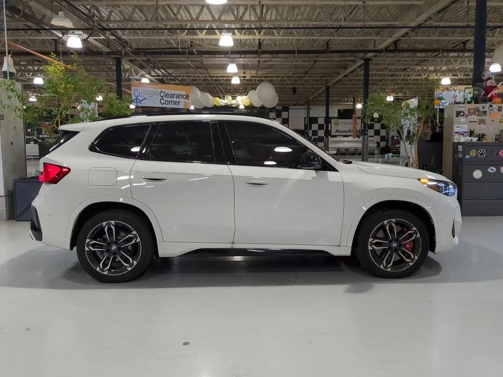 Used 2026 White BMW xDrive28i image 7