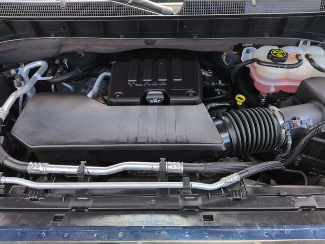 Used 2023 NORTHSKY BLUE METALLIC Chevrolet Custom image 32