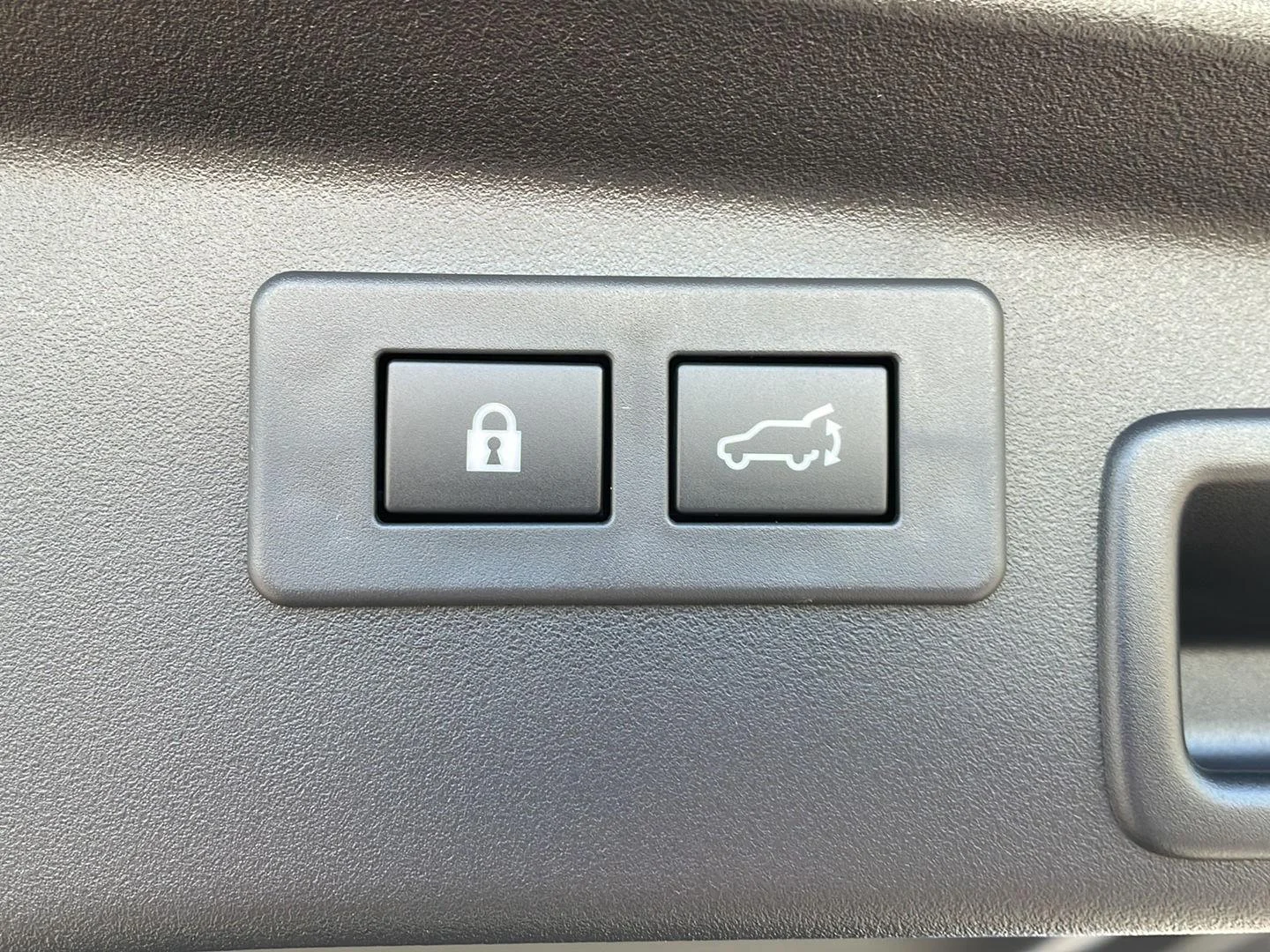 New 2026 Ice Silver Metallic SUBARU PREMIUM AWD image 31