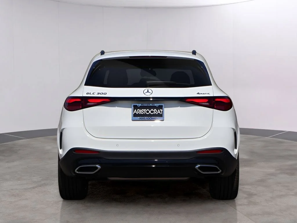 New 2026 Polar White Mercedes-Benz GLC 300 image 48