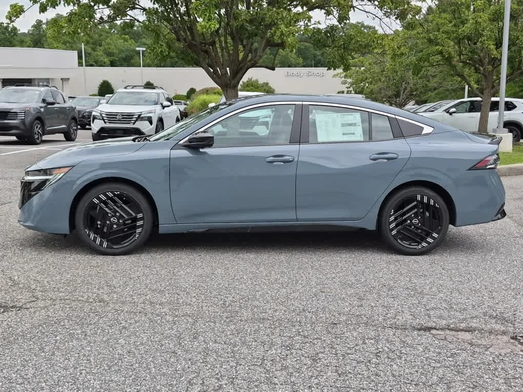 New 2026 Atlantic Gray Metallic Nissan SR image 5