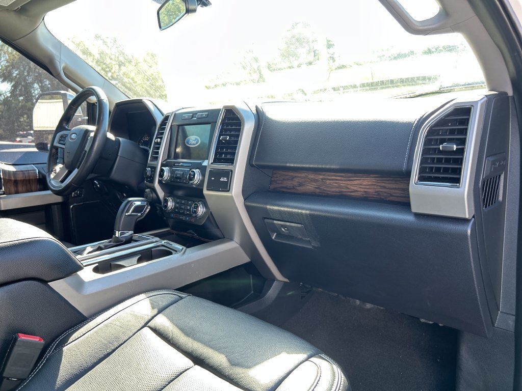 Used 2019  Ford  image 15