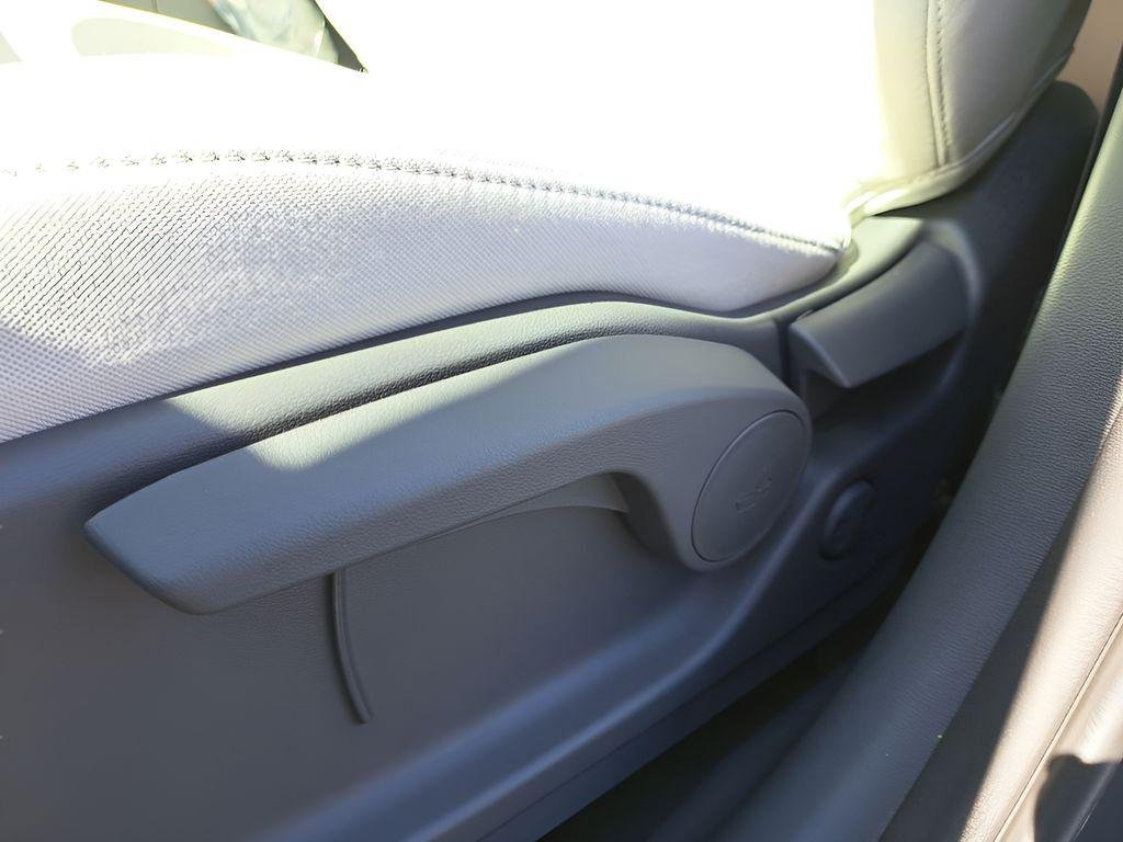 2026 Hyundai Santa Fe SE - Photo 16
