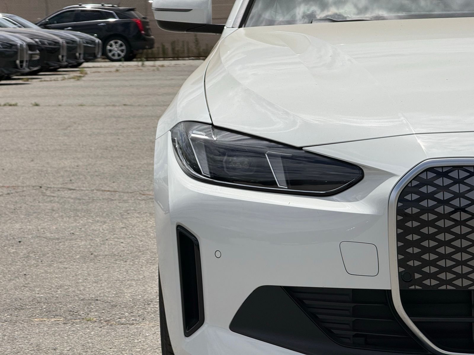 2026 BMW i4 40 - Photo 13