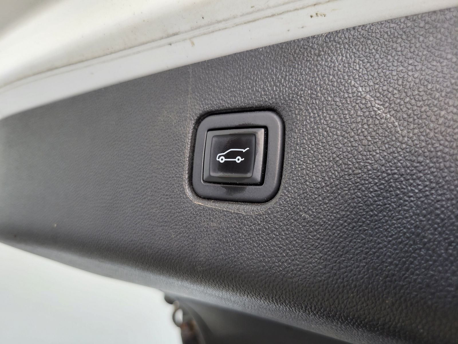Used 2021 Beige Chevrolet RS image 32