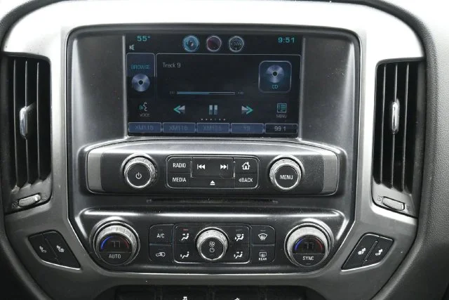 Used 2015 Black Chevrolet LT image 19