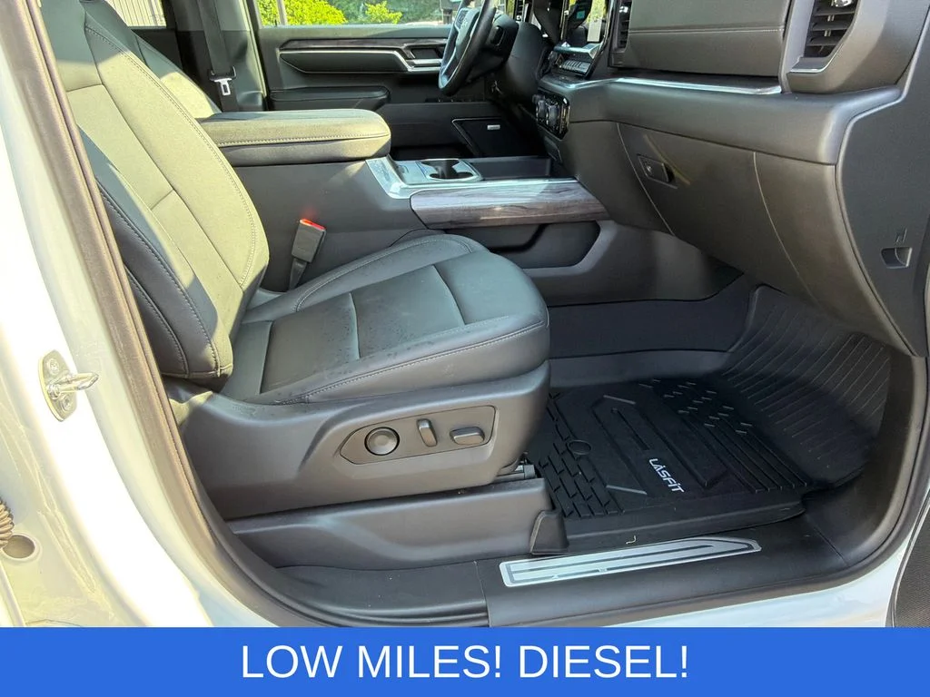 Used 2024 White Chevrolet LTZ image 13