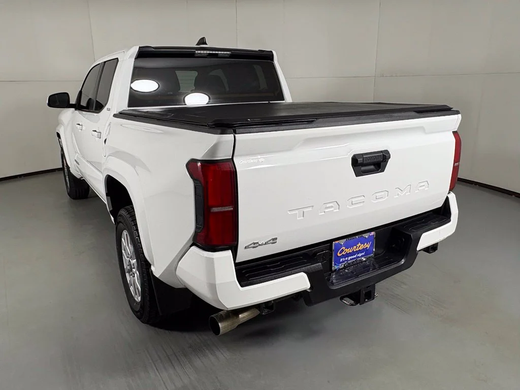 Used 2024 White Toyota SR5 image 6