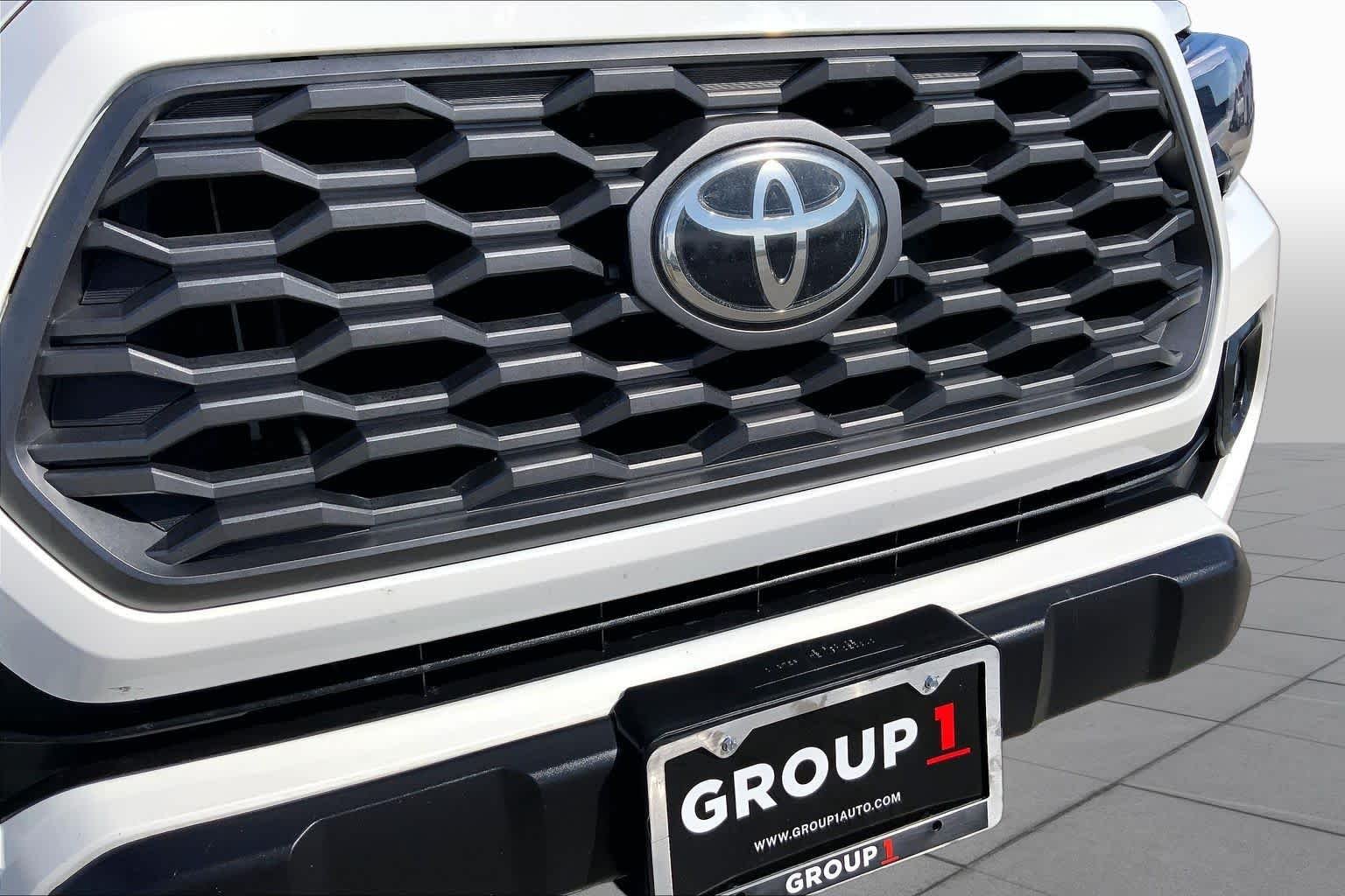 Used 2020 Super White Toyota TRD Off Road image 28