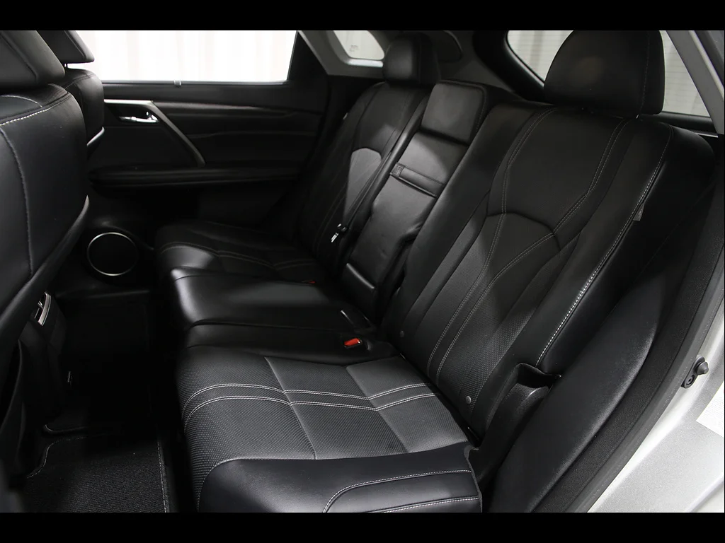 Used 2020 Atomic Silver Lexus Base image 20