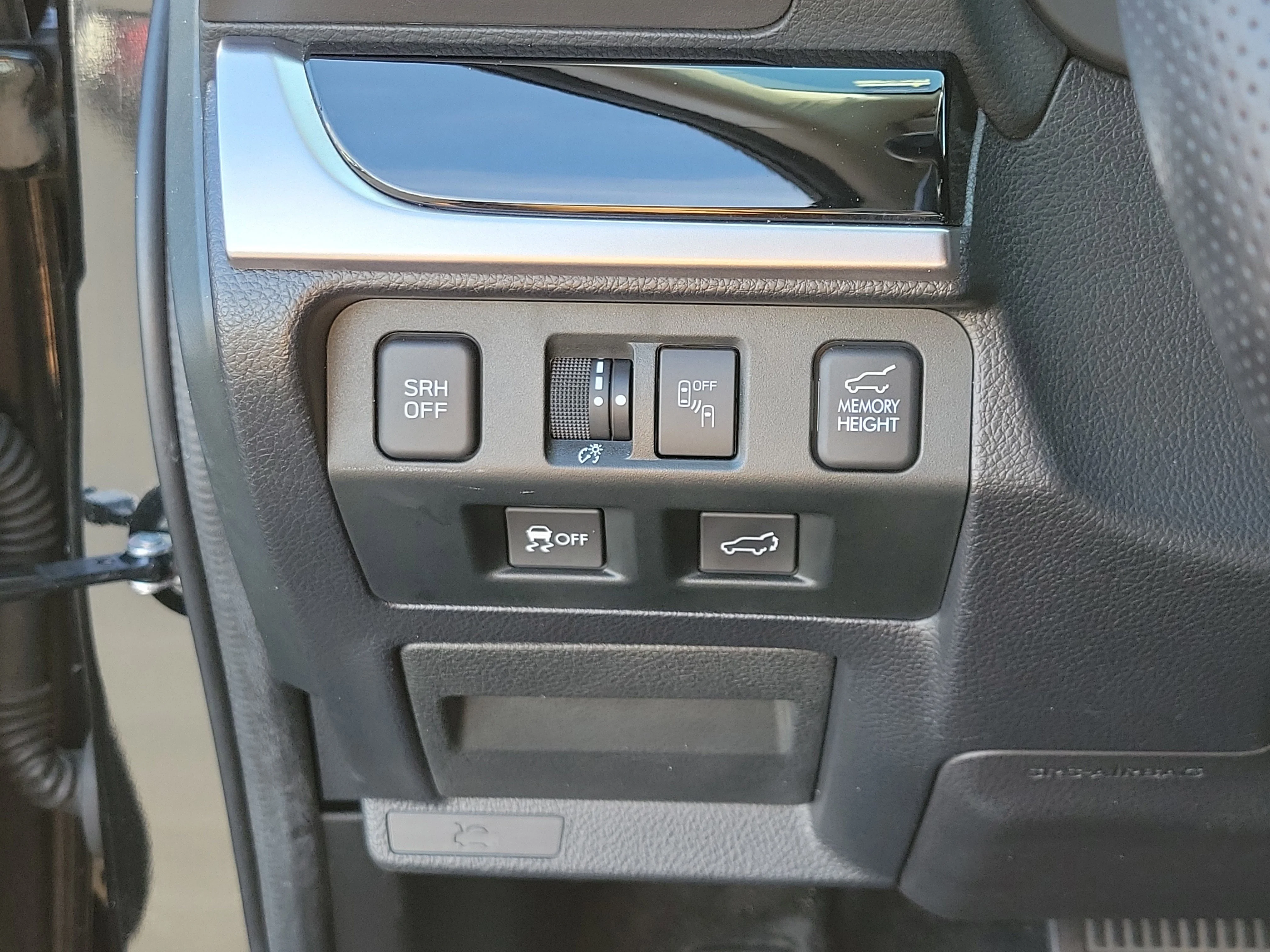 Used 2018 Crystal Black Silica Subaru Touring image 26