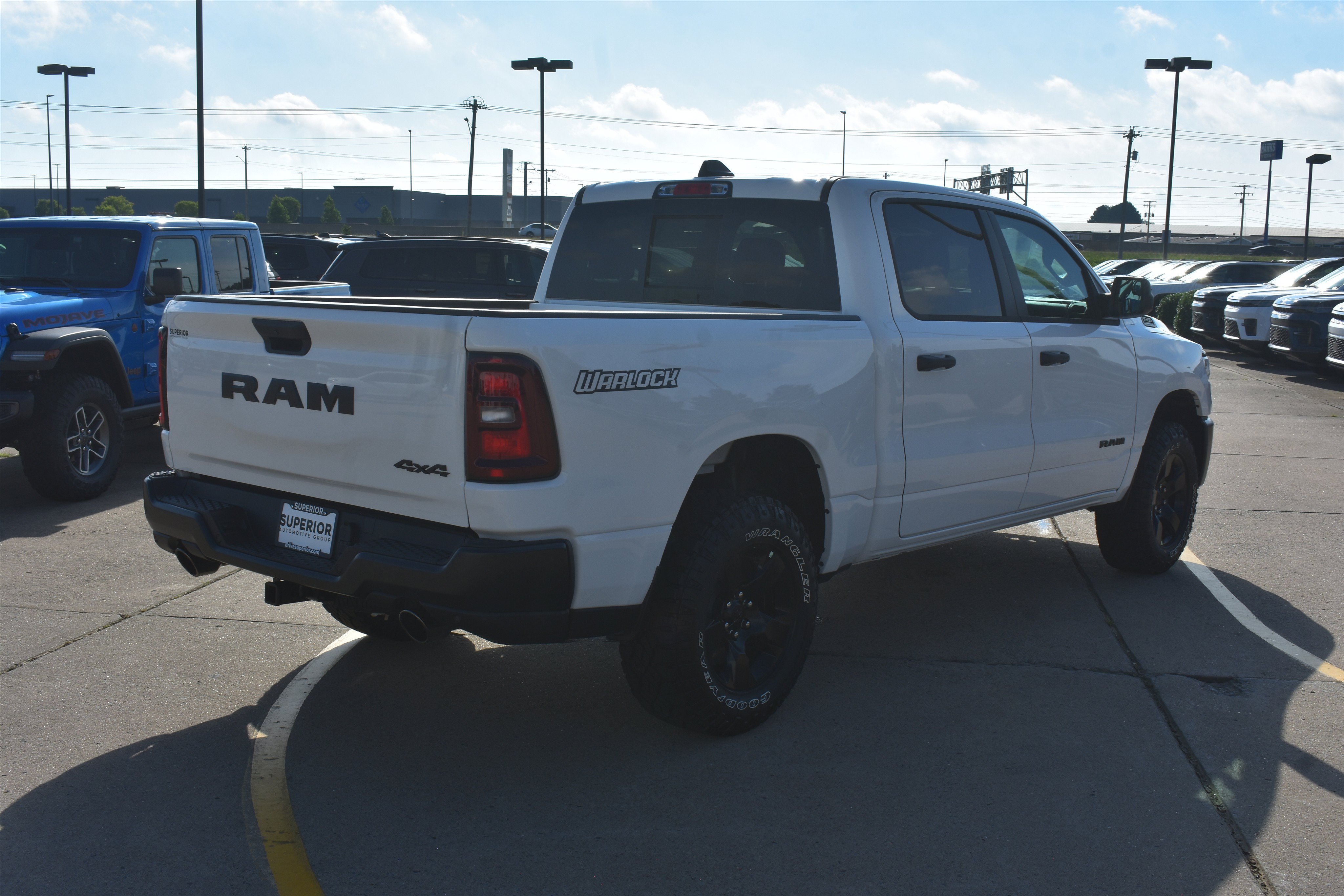 New 2026 Bright White Clear-Coat Exterior Paint RAM Warlock image 5