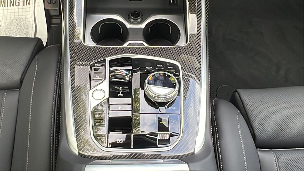New 2027 Brooklyn Grey Metallic BMW M60i image 15