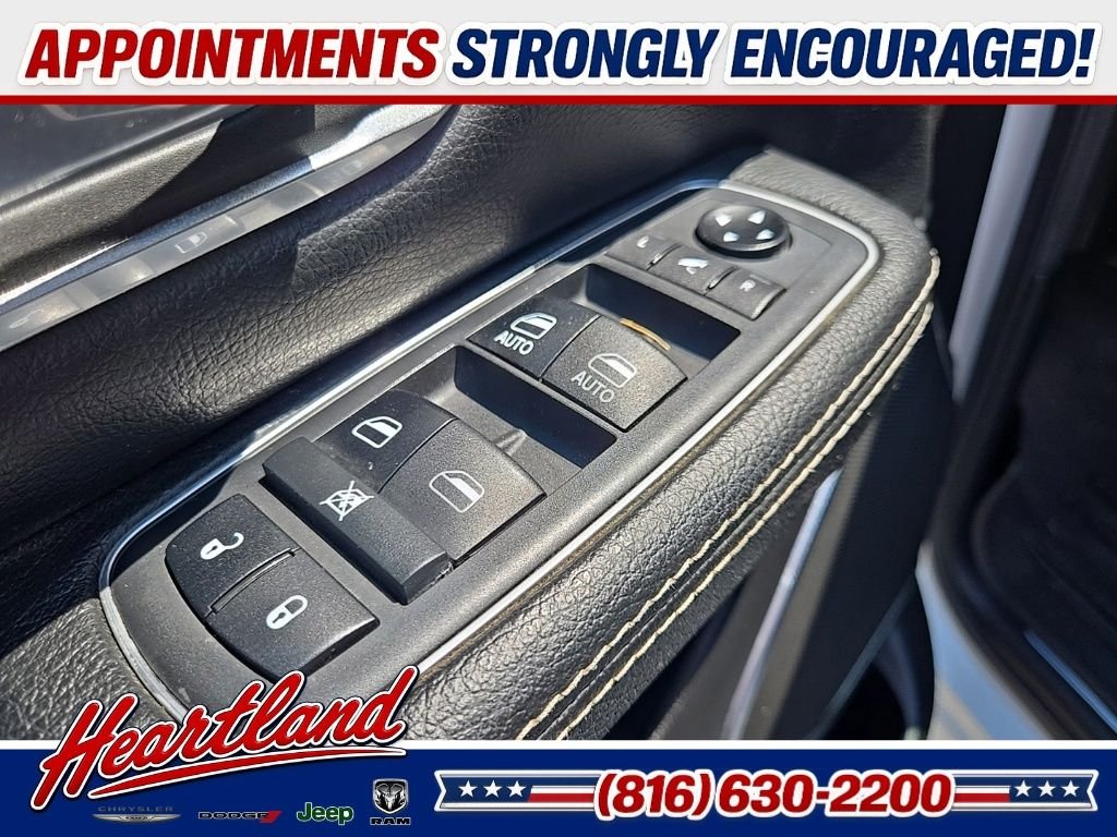 Used 2019 White Ram Laramie image 41