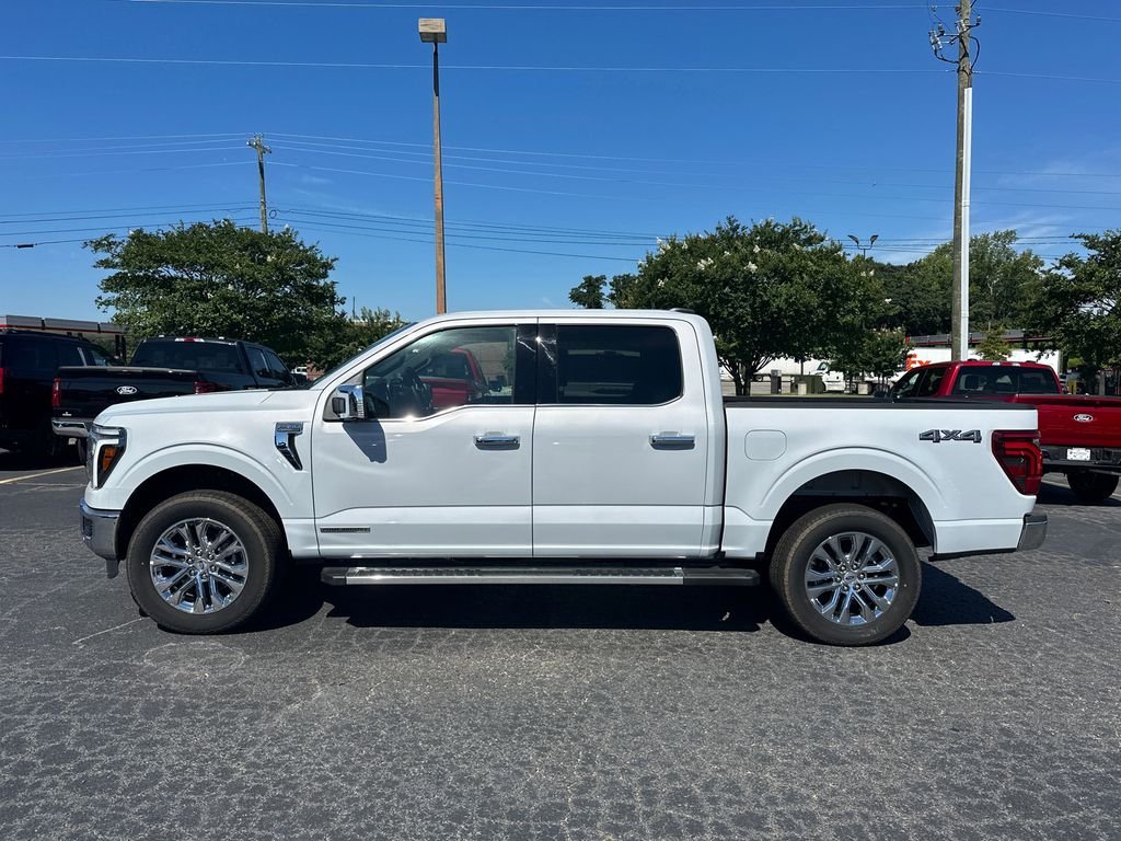 New 2025 White Ford Lariat image 4