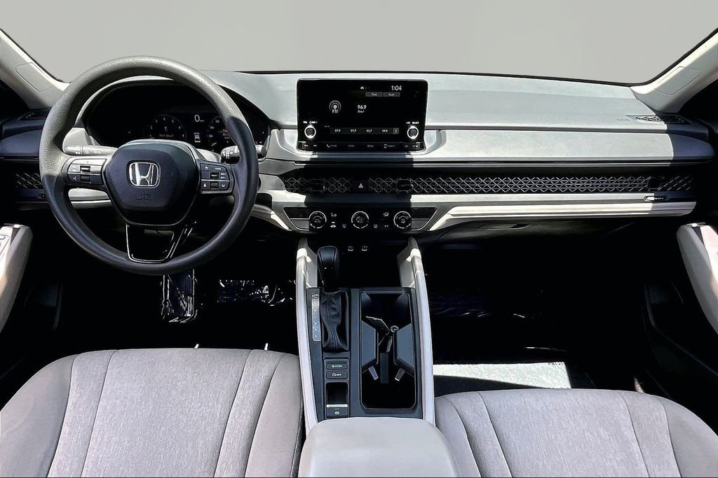 Used 2024 White Honda LX image 8