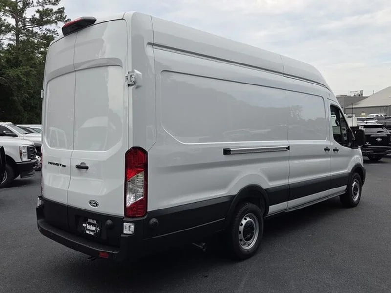 New 2026 Oxford White Ford Cargo Van image 12