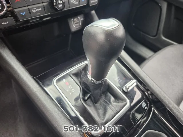 Used 2025 White Jeep Limited image 24