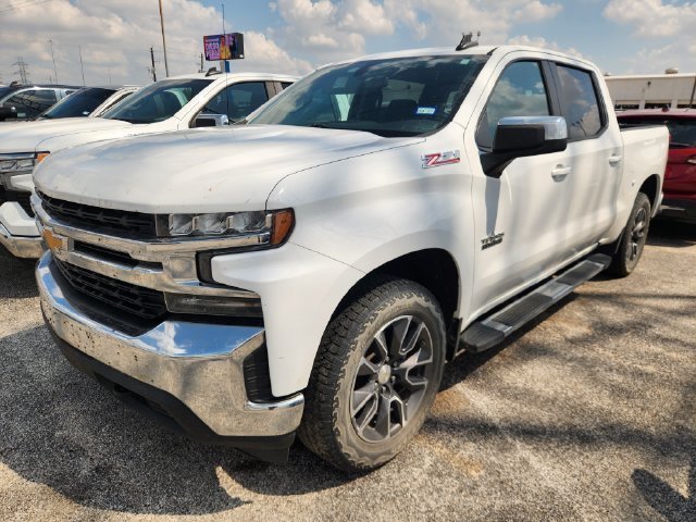 Used 2021 SUMMIT WHITE Chevrolet LT image 3
