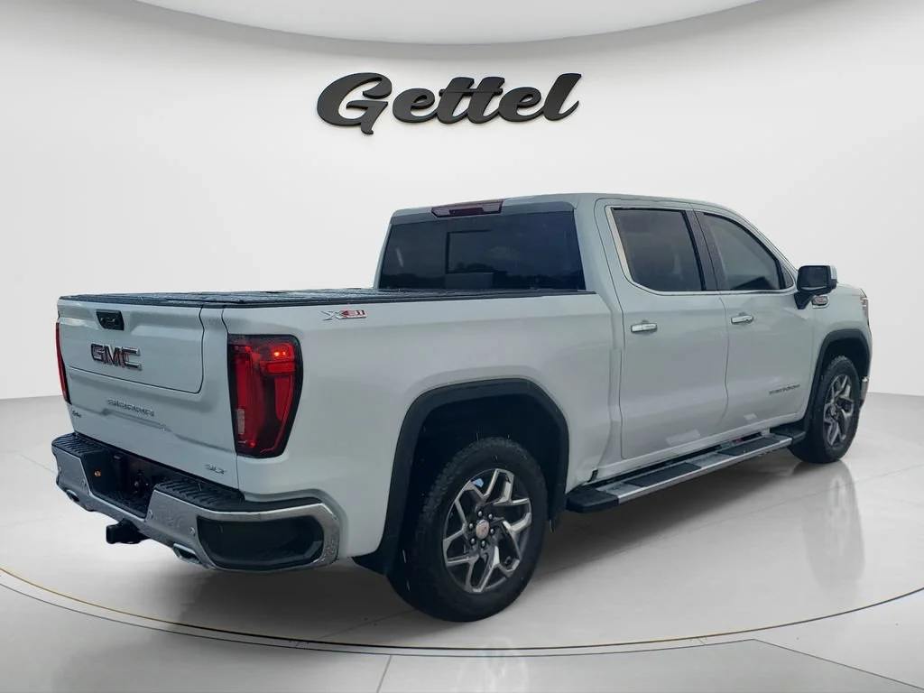 New 2026 Glacier White Tricoat GMC SLT image 5