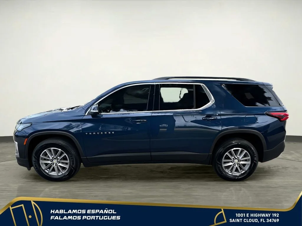 Used 2022 Northsky Blue Metallic Chevrolet LT Cloth image 3