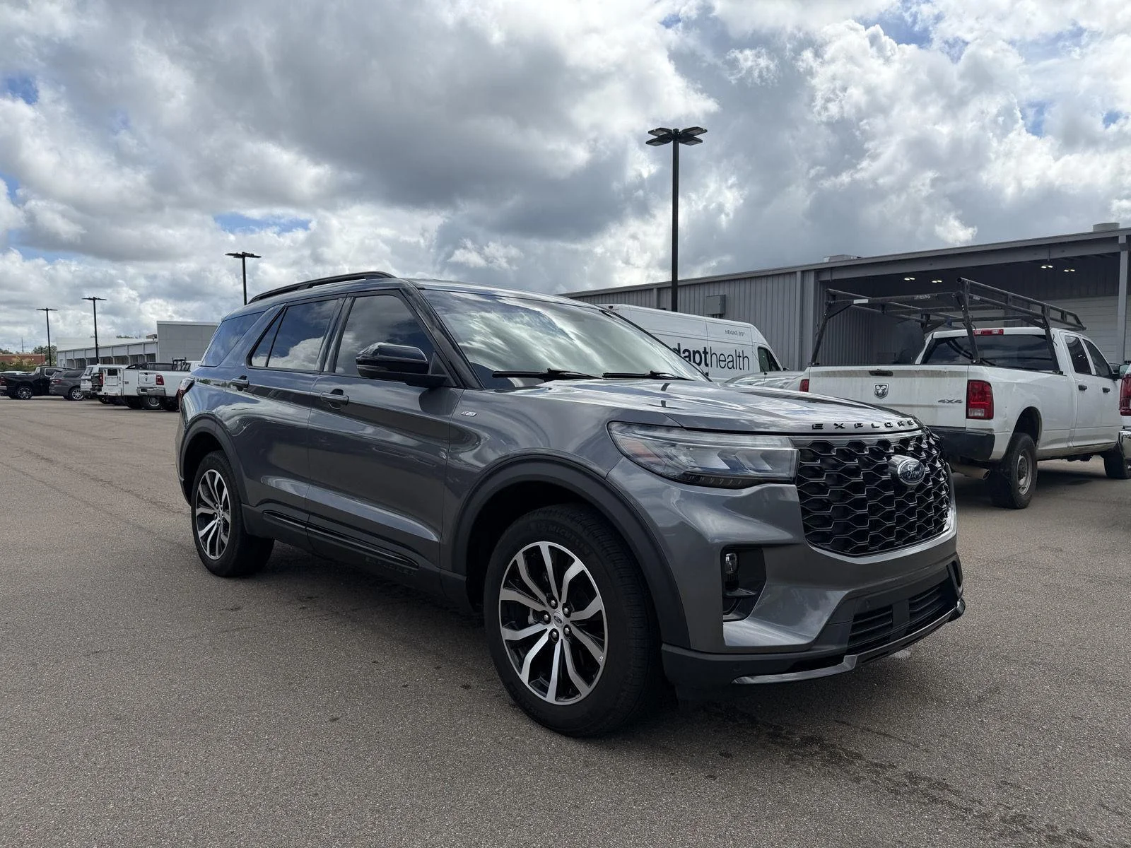 Used 2025 Carbonized Gray Ford ST-Line image 3