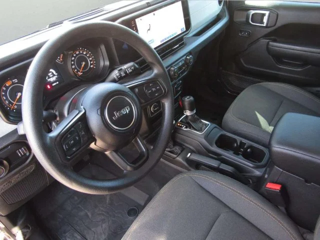 Used 2026 Crystal Metallic Jeep Sport image 15