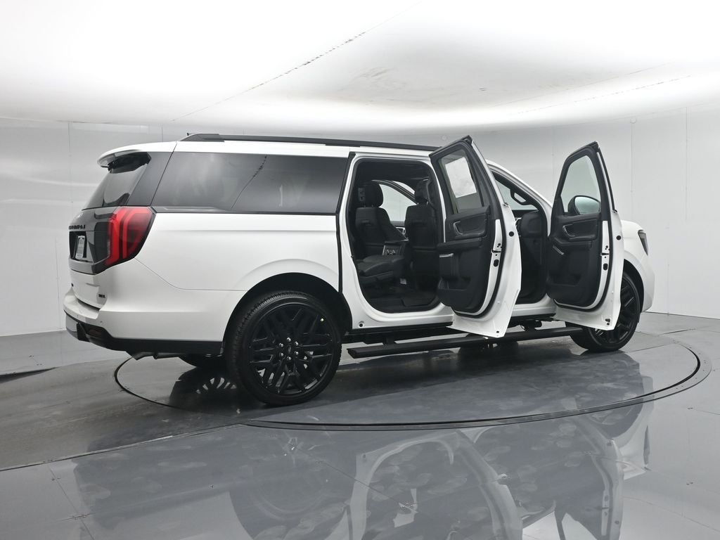New 2027 White Ford Platinum image 5