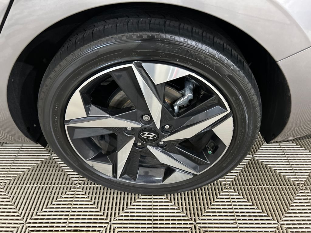 Used 2023 Silver Hyundai Limited image 10