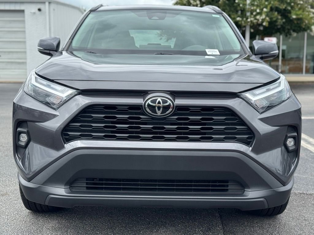 Used 2023 Gray Toyota XLE Premium image 4