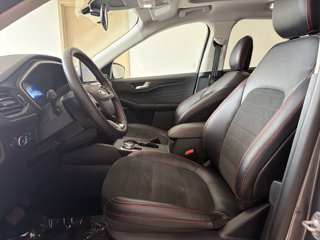 Used 2022 Gray Metallic Ford SEL image 13